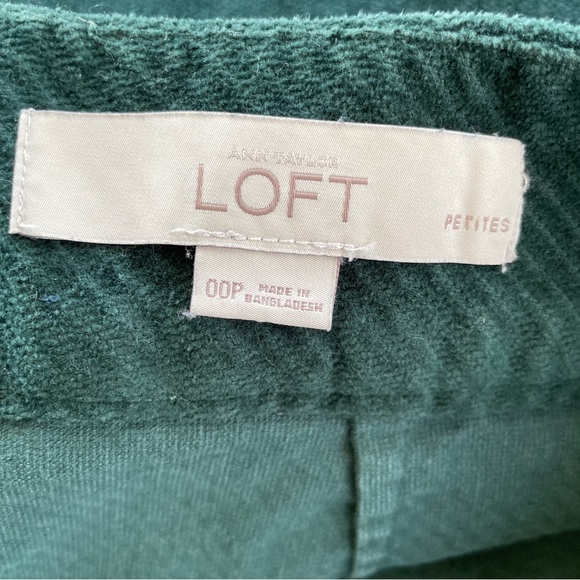 ANN TAYLOR LOFT PETITES CORDUROY PLEATED MINI SKIRT!! - Picture 5 of 6